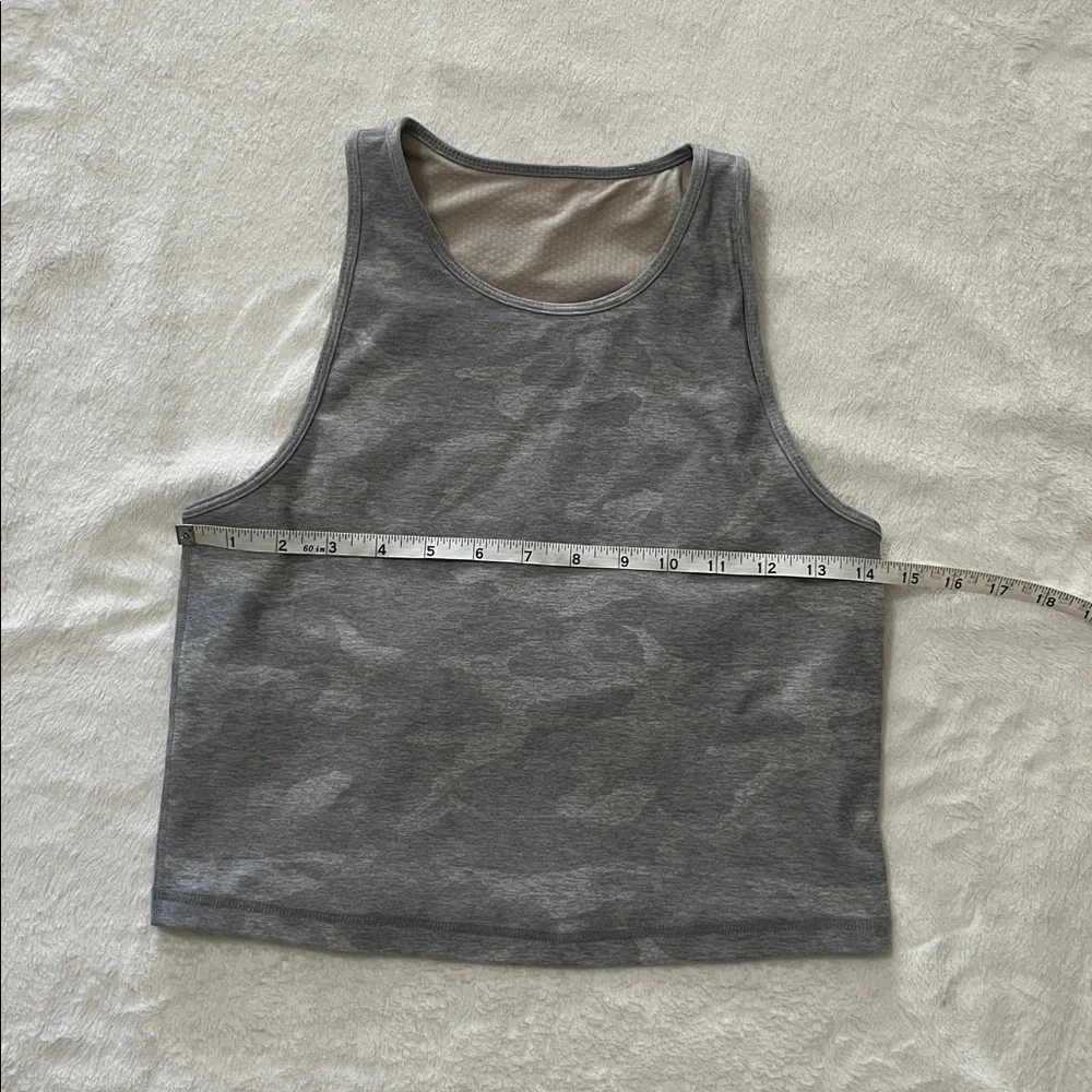 Vuori Women's Gray Camo Tank Top